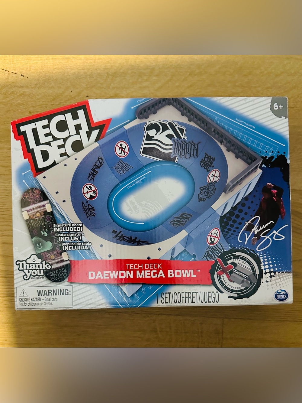 Tech Deck Daewon Mega Bowl Set X-Connect Park Creator Fingerboard Skateboard